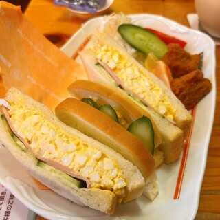 コメダ珈琲店_1