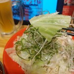 廣島つけ麺本舗 ばくだん屋 - 野菜も食べましょう（笑）