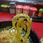 ラーメン 杉田家 - 「杉田家 千葉店」麺はこんな感じ。