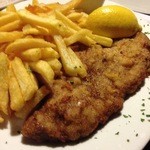 Paulaner am Thielenplatz - ウインナーシュニッツェルもがぶがぶ