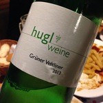 Paulaner am Thielenplatz - ハウスワインがグリューナフェルトリナとは気が効いてるゼ！　