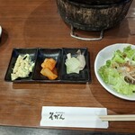 炭火ホルモン酒場 そがん - 