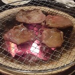 花田流焼肉 炭家 - 