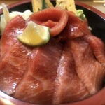 すし処 若 - 本鮪トロ漬け丼アップ