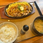 やよい軒 - 料理写真:牛バターちゃんぽん焼定食