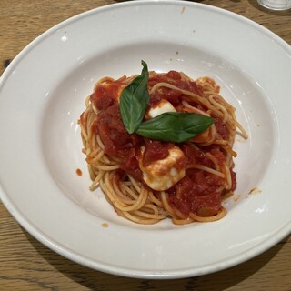 アフタヌーンティー ラブアンドテーブル_0