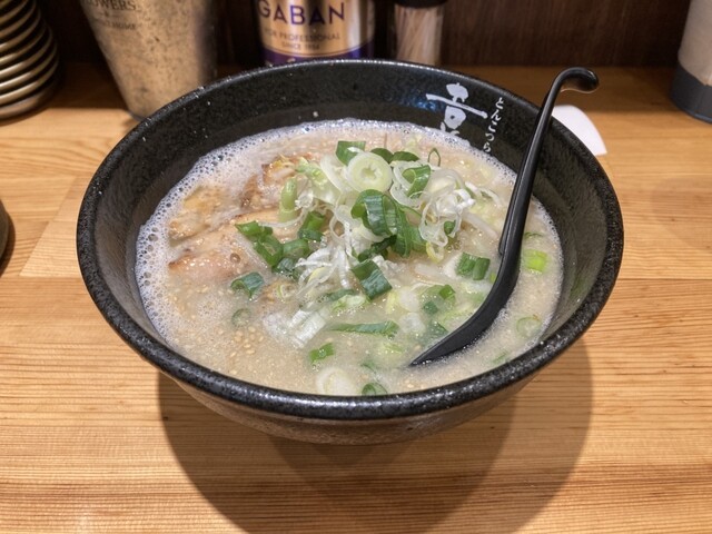 Tonkotsu Ramen Yoshiharu
