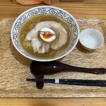 尾鷲しおラーメン モクモクしお学舎 - 超煮干し香る 塩そば