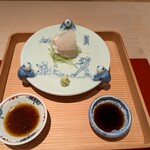 御料理 竹寳 - メイチダイ昆布締め自家製ポン酢またはわさび醤油+きゅうり極細敷き