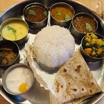 South India Bistro Hitsujiy Kanda Ten - ミニミールス　1,180円