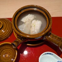 御料理 竹寳 - 鱧と白きくらげ　玉葱のすり流し