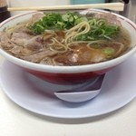 本家 第一旭 - 昔は丼の下のお皿が、ボコボコのアルミのお盆でした。