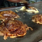 お好み焼 きじ - だんだん完成します。