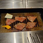 焼肉ホルモン酒場 陽真 - 