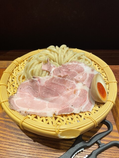 Jinrui Mina Menrui Tsukemen Senmonten Kyoto Ten