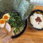 横浜ラーメン 北村家 - 料理写真: