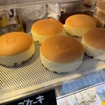 りくろーおじさんの店 なんば本店 - 