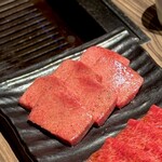 焼肉 ジャンボ - 
