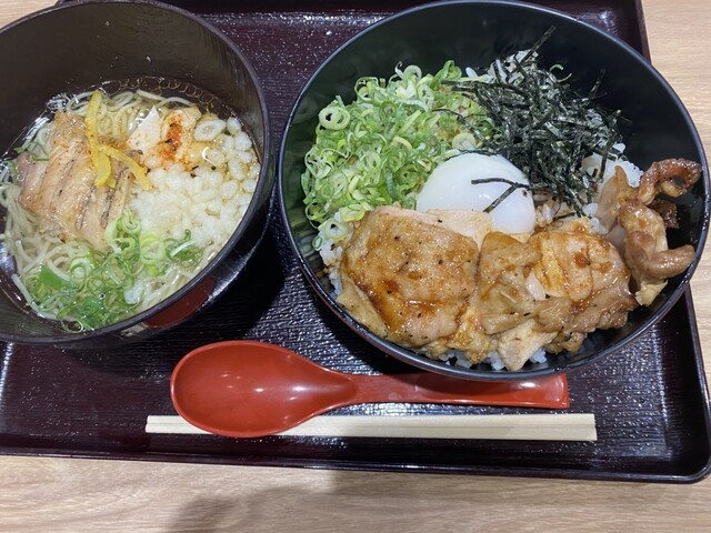 親子丼と鶏料理 鶏山賊 イオンモール京都五条店 （TORI-SANZOKU