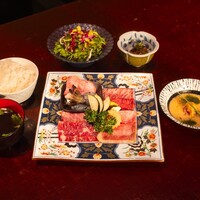 黒毛和牛ミックス焼肉ランチ御膳