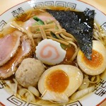 お食事 ちゅうぼう そごう大宮店 - 特製地鶏と羅臼昆布の中華そば醤油