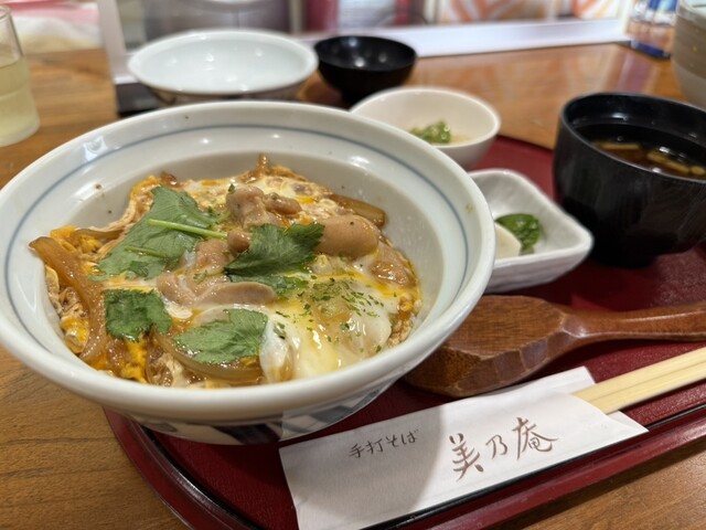 手打そば 美乃庵 - 白銀（そば）の写真