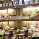 新宿さぼてん - 入口のショーケース