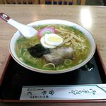 ヤマカそば - ラーメン（650円）