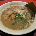 えいちゃんラーメン - 料理写真: