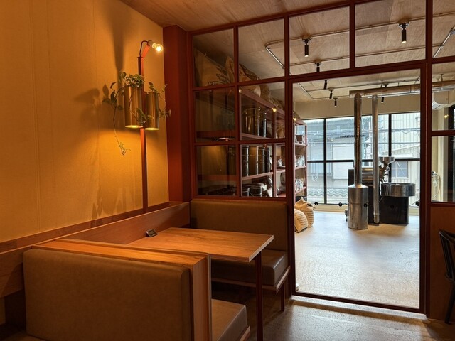 SANWA COFFEE WORKS Tenma Honten photo 4