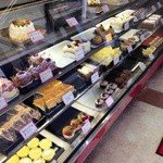 古くからの定番ケーキが多数