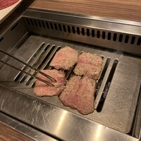 焼肉うしごろ 新宿三丁目店 - 