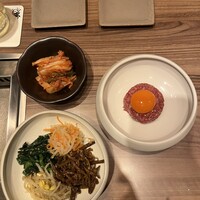焼肉うしごろ 新宿三丁目店 - 