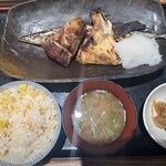 一夜干しと海鮮丼 できたて屋 時計台店 - 
