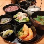 24/7 cafe apartment - 