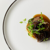 ”なかやま牧場,, 牛タン ボッリート 黒舞茸 