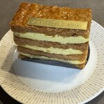 アヴランシュ・ゲネー - 