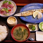 魚まさ - 刺身と新さんま塩焼き定食