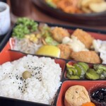 カフェ＆レストラン談話室 ニュートーキョー - 
