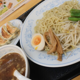 ぎょうざの満洲_1