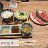 肉の山翔 - 