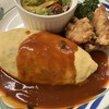 北極星 - オムライスと唐揚げ