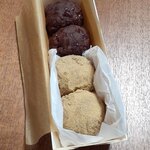 小田垣商店 - あんこと栗のおはぎ