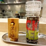 鶏白湯泡ramen たまき - 卓上調味料