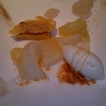 代官山ASO チェレステ - ラ・フランスとコミュス梨のマチェドニア グラナのチーズケーキと共に