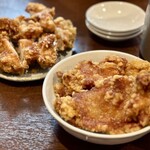 自家製麺 麺や ひなた - 唐揚げ(4個) 800円
