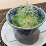 八重洲 鮨 海味 - 九条ネギ、白身魚、豆腐