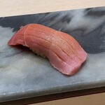 八重洲 鮨 海味 - マグロ、熟成11日目らしいです。