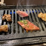 鳥焼肉・ホルモン 拓 - 