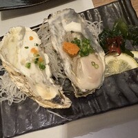 博多海鮮 和たつ美 博多本店 - 生牡蠣　1個食べちゃいました(^^;;
